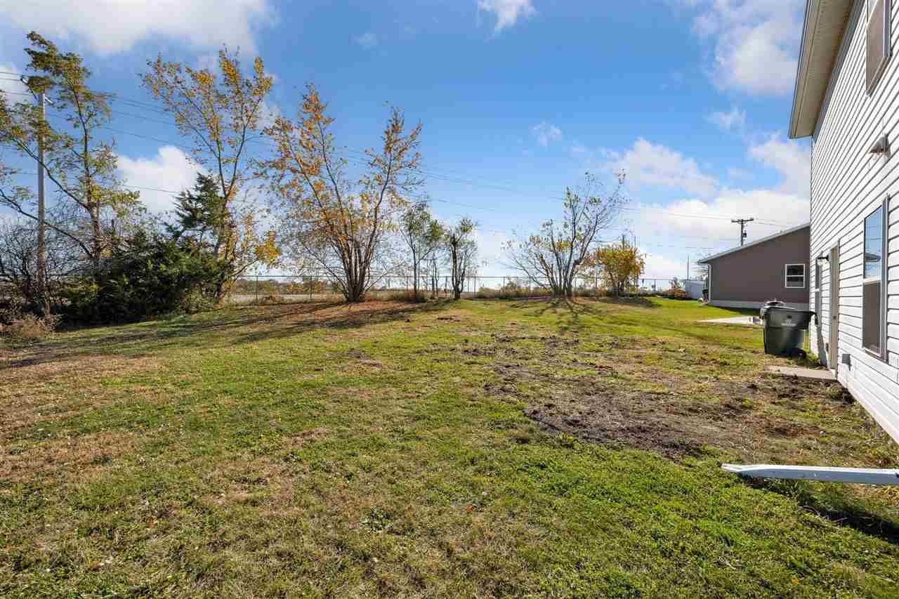 5209 Dostal Drive SW Cedar Rapids IA 52404