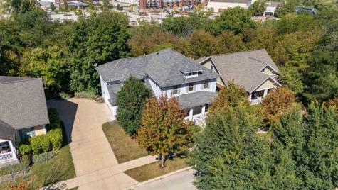 720 Walker Circle Iowa City IA 52245