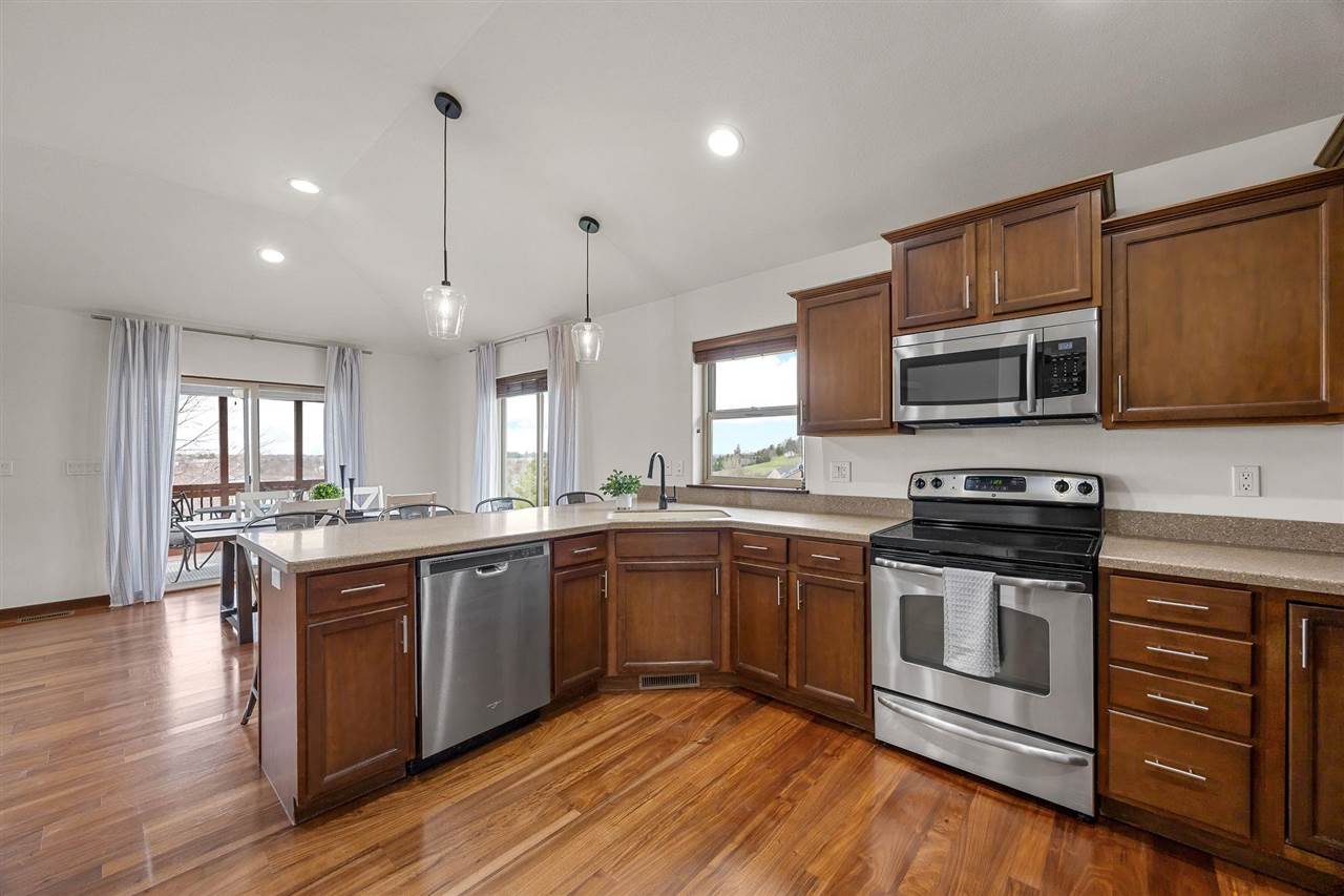 1705 Silver Maple Trail North Liberty IA 52317