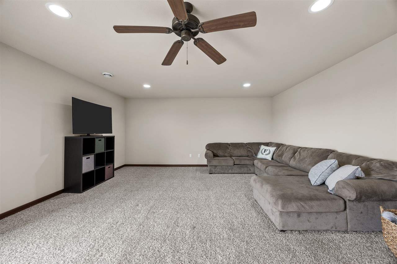 1705 Silver Maple Trail North Liberty IA 52317