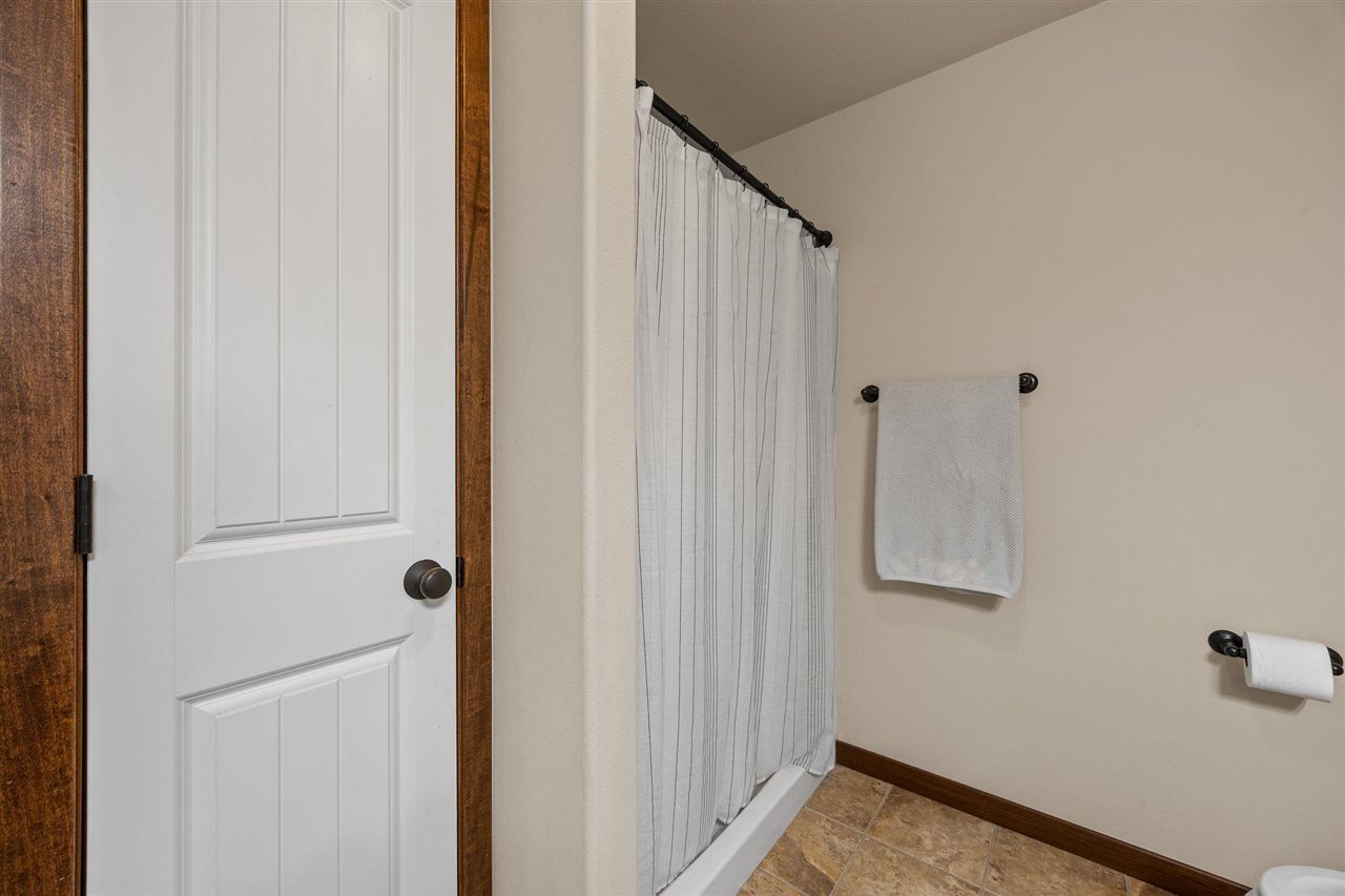 1705 Silver Maple Trail North Liberty IA 52317