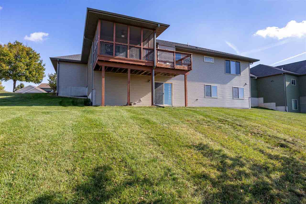 1705 Silver Maple Trail North Liberty IA 52317