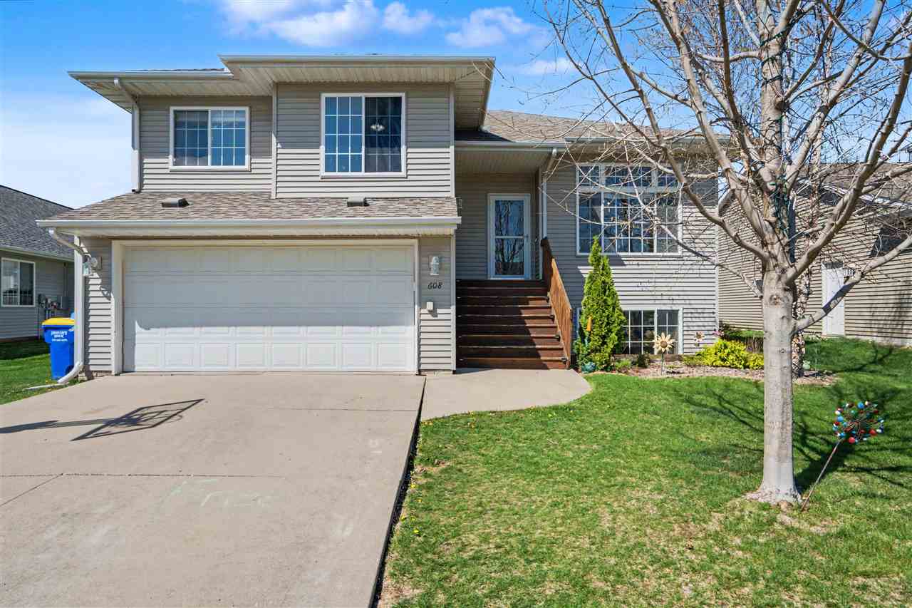 608 Randall Drive Solon IA 52333