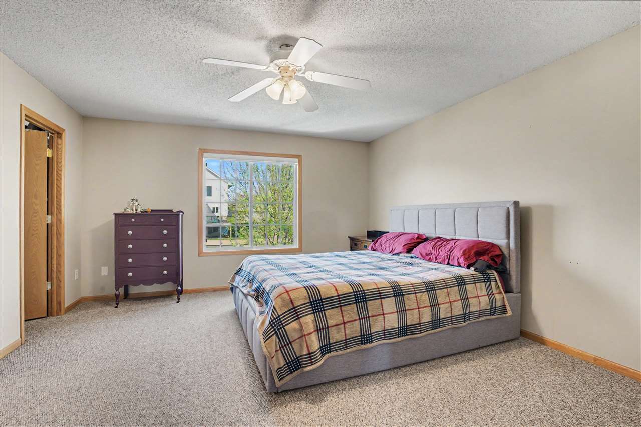 608 Randall Drive Solon IA 52333