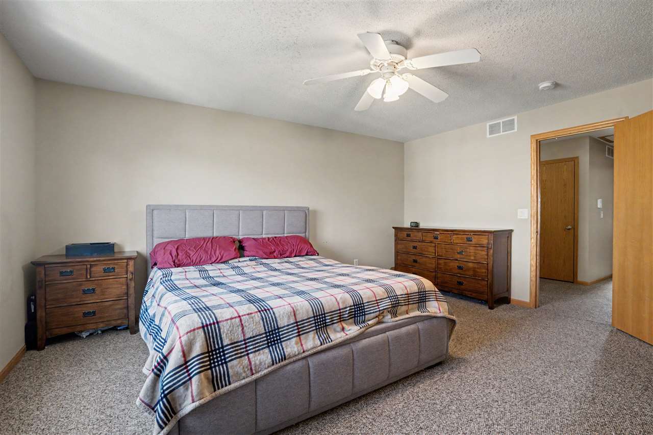 608 Randall Drive Solon IA 52333