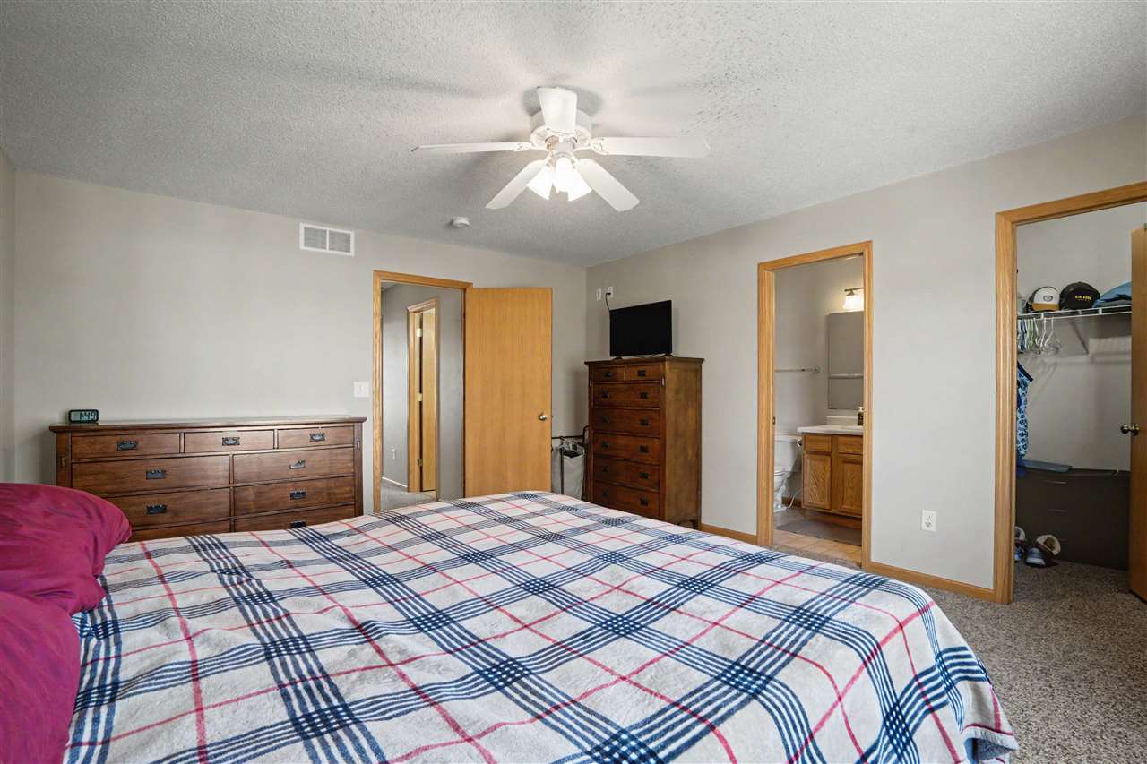 608 Randall Drive Solon IA 52333