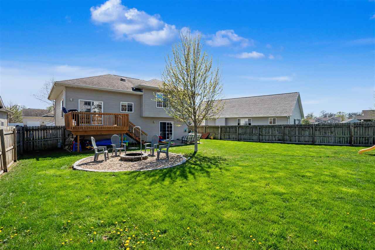 608 Randall Drive Solon IA 52333