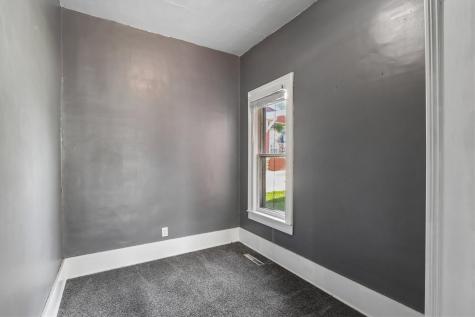 1514 7th Avenue Belle Plaine IA 52208