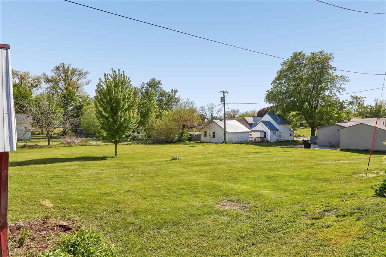 1514 7th Avenue Belle Plaine IA 52208