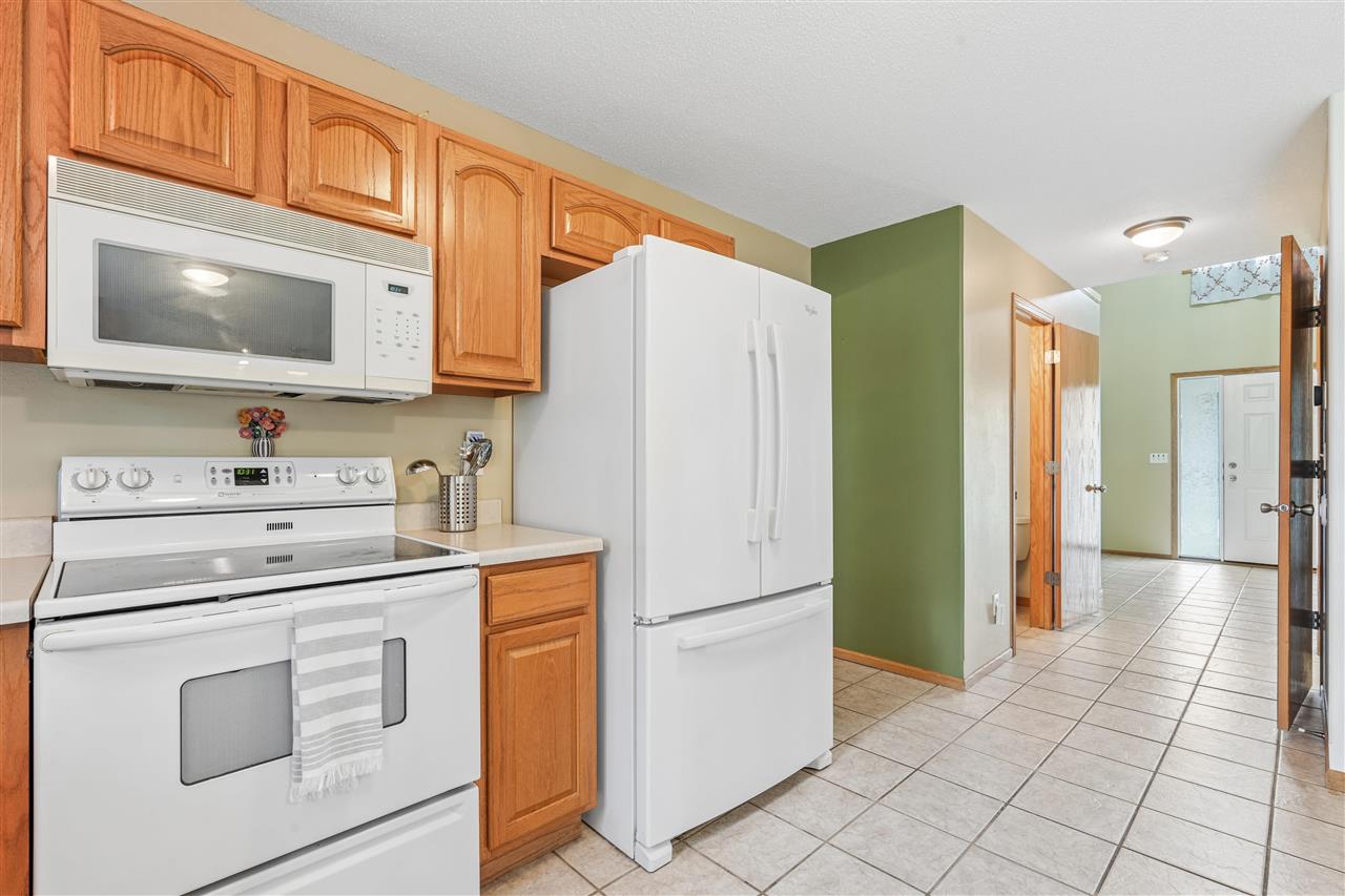 1013 Chesterfield Road NE Cedar Rapids IA 52402
