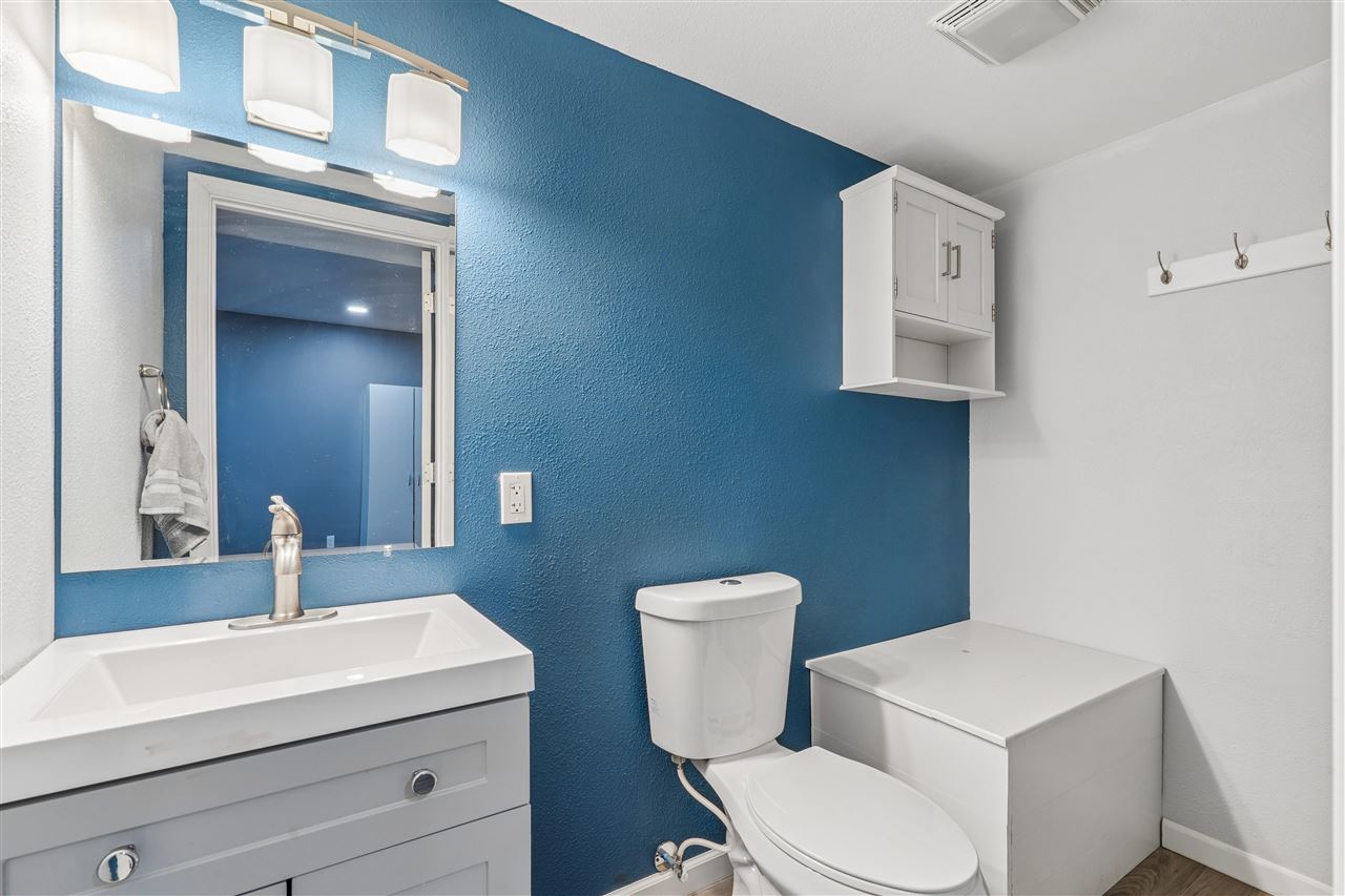 1013 Chesterfield Road NE Cedar Rapids IA 52402