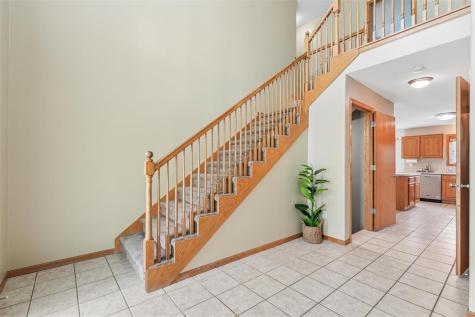 1013 Chesterfield Road NE Cedar Rapids IA 52402