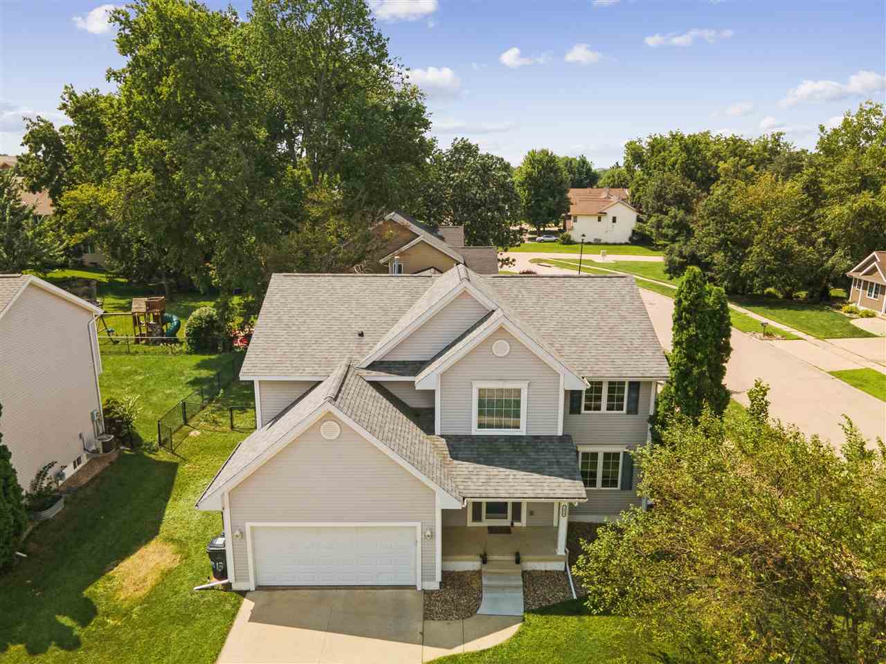 1013 Chesterfield Road NE Cedar Rapids IA 52402