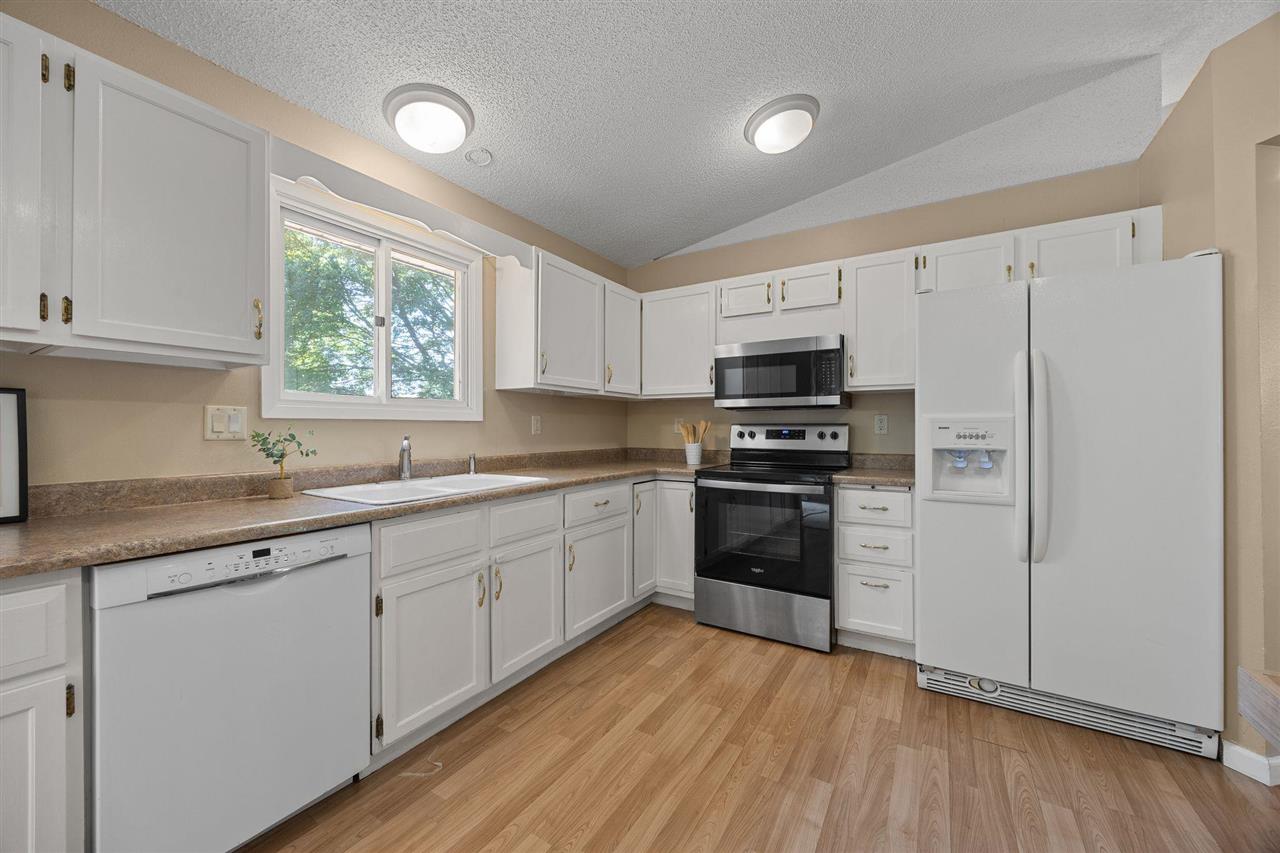 1749 Hafor Drive Iowa City IA 52246