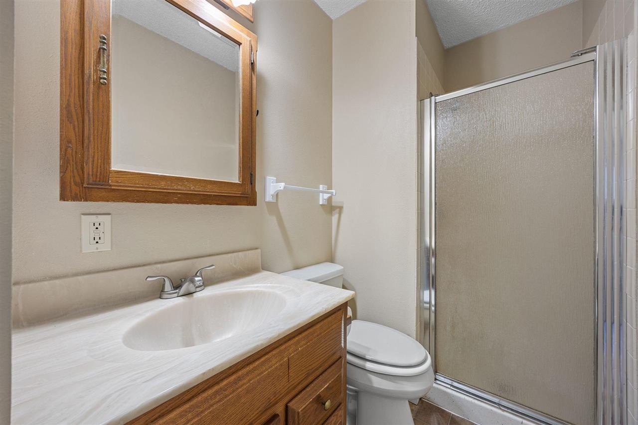 1749 Hafor Drive Iowa City IA 52246