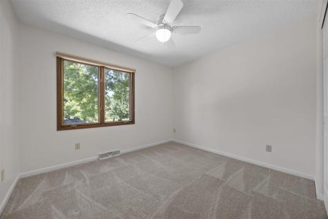 1749 Hafor Drive Iowa City IA 52246
