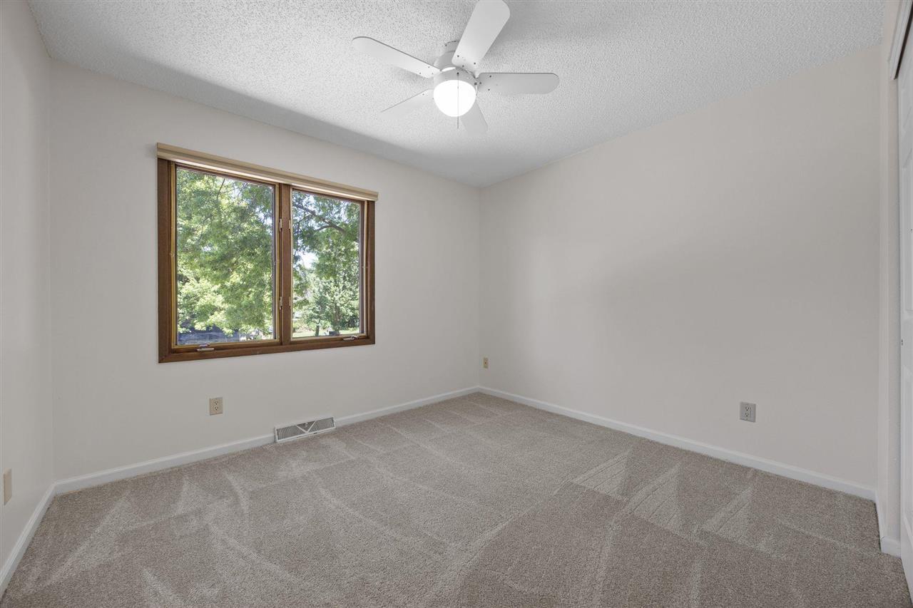 1749 Hafor Drive Iowa City IA 52246