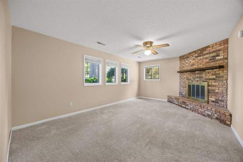 1749 Hafor Drive Iowa City IA 52246