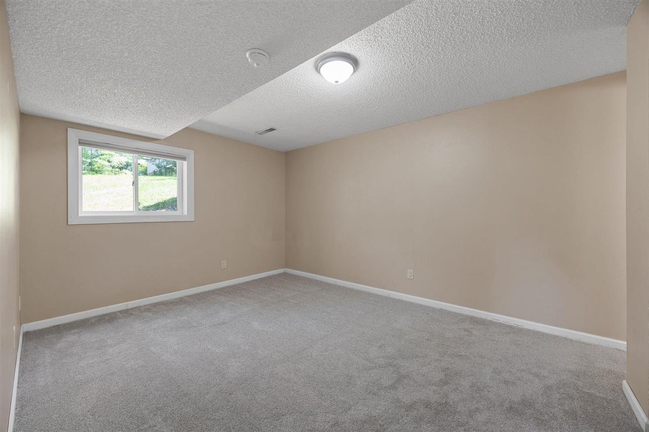 1749 Hafor Drive Iowa City IA 52246