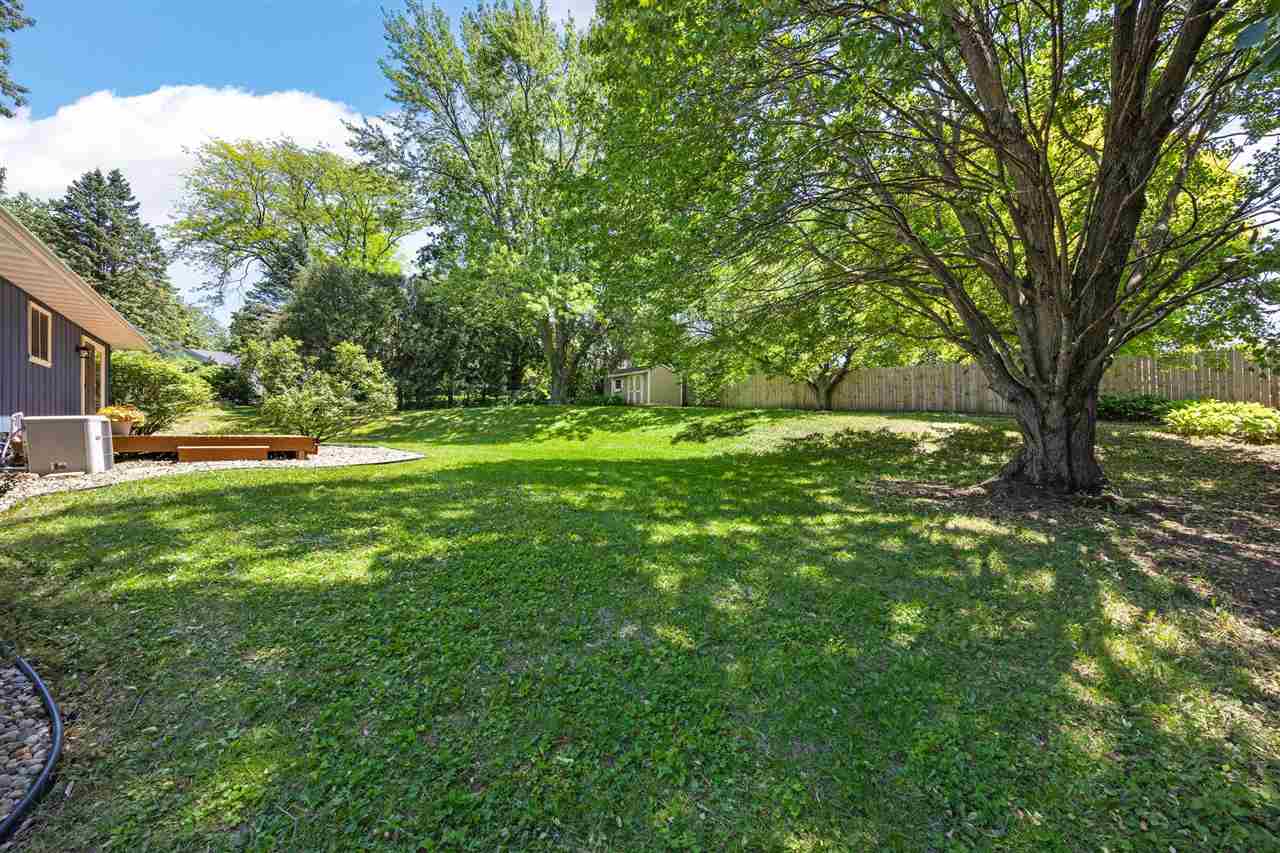 1749 Hafor Drive Iowa City IA 52246