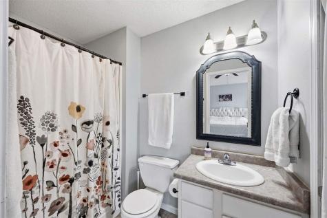 2768 Irving Avenue Iowa City IA 52246