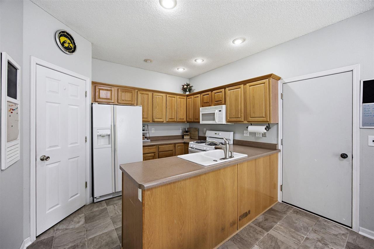 2768 Irving Avenue Iowa City IA 52246