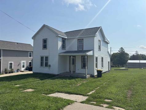 405 Court Street Williamsburg IA 52361