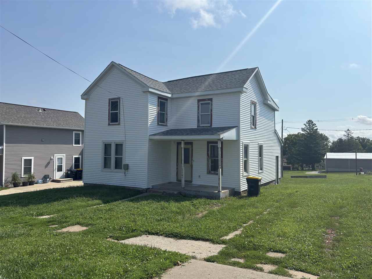 405 Court Street Williamsburg IA 52361