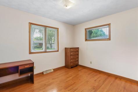 1518 Hollywood Boulevard Iowa City IA 52240