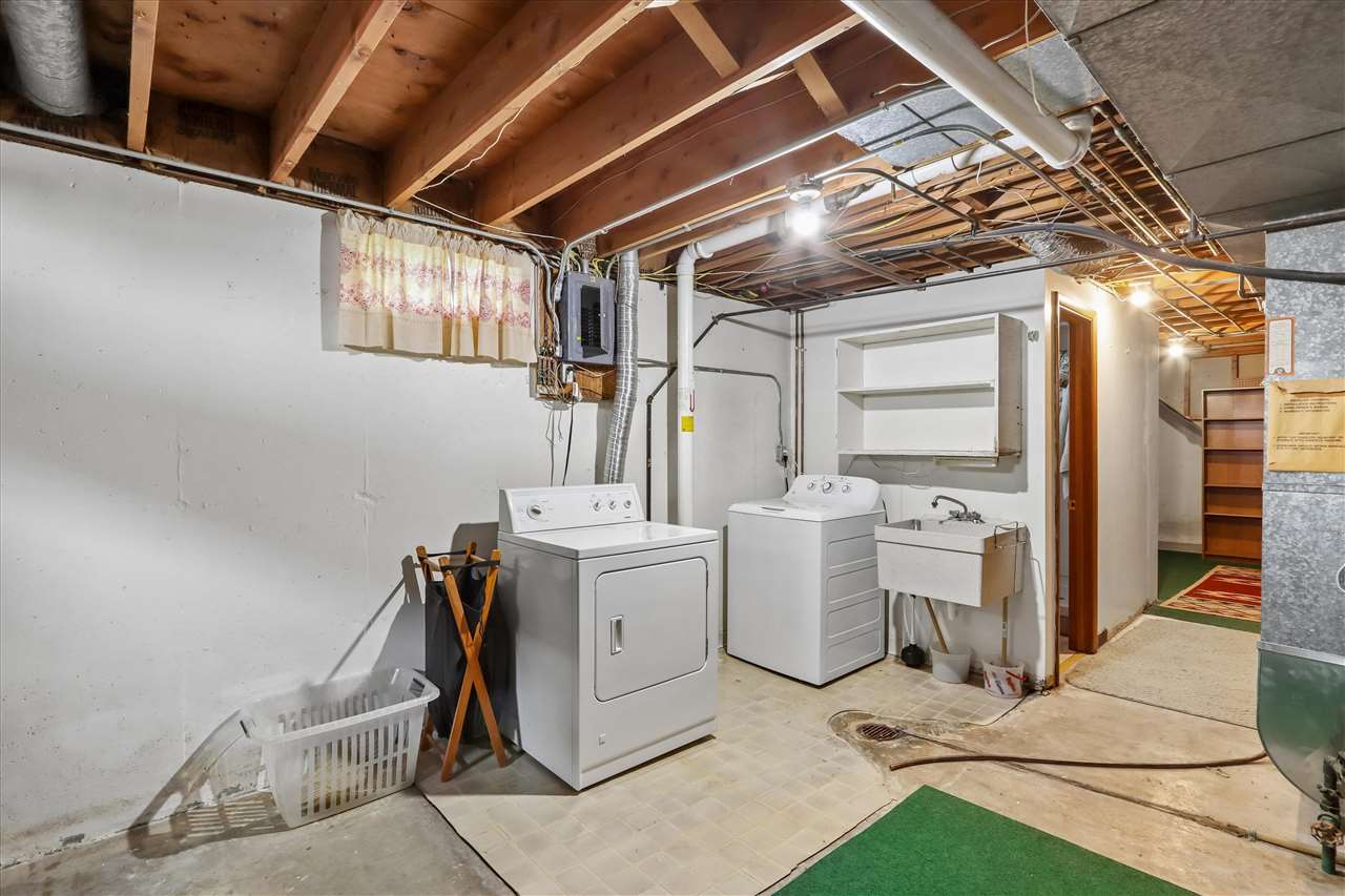 1518 Hollywood Boulevard Iowa City IA 52240