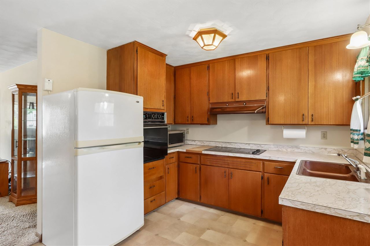 1518 Hollywood Boulevard Iowa City IA 52240