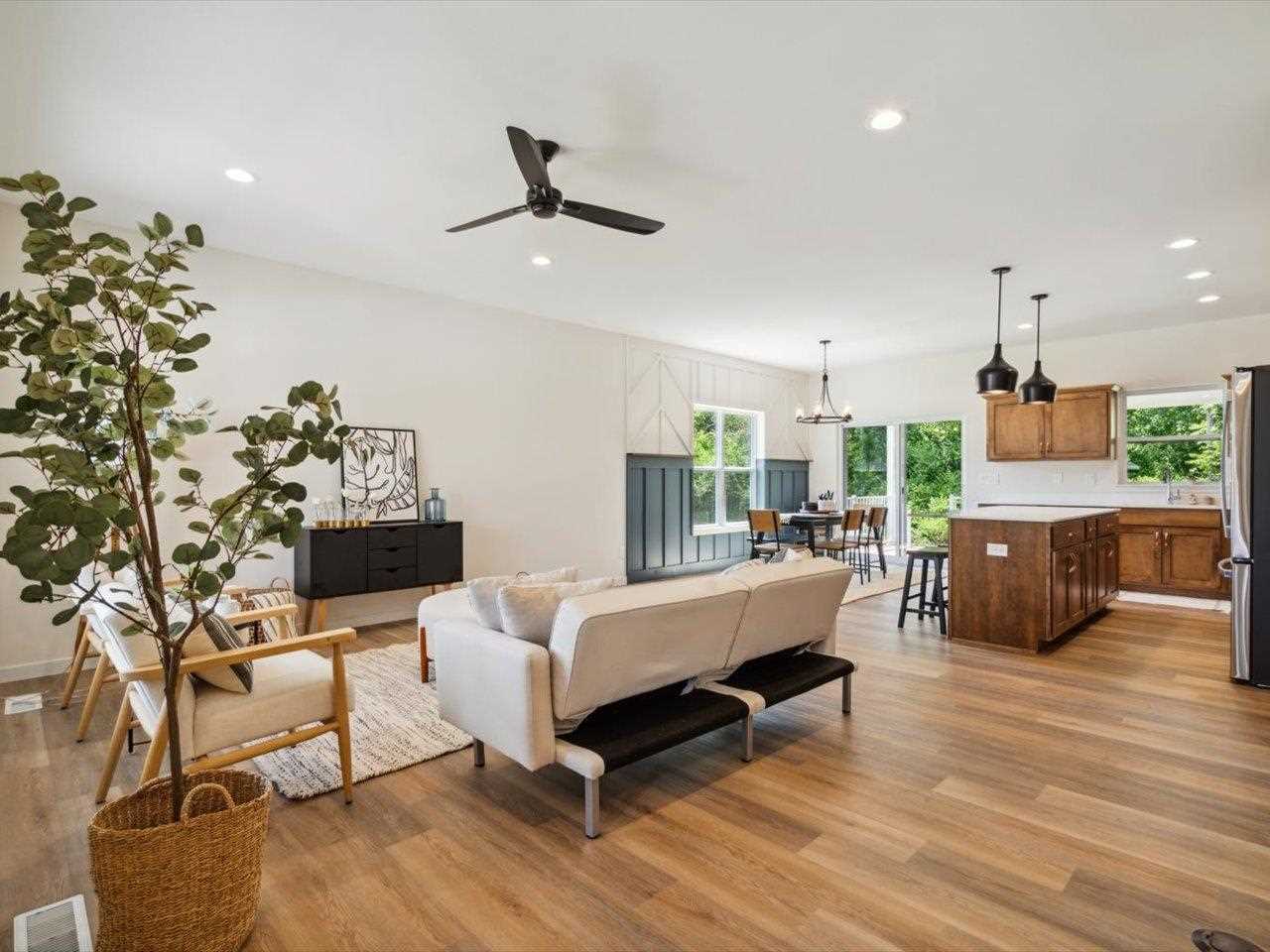 1256 Sand Prairie Drive Iowa City IA 52240