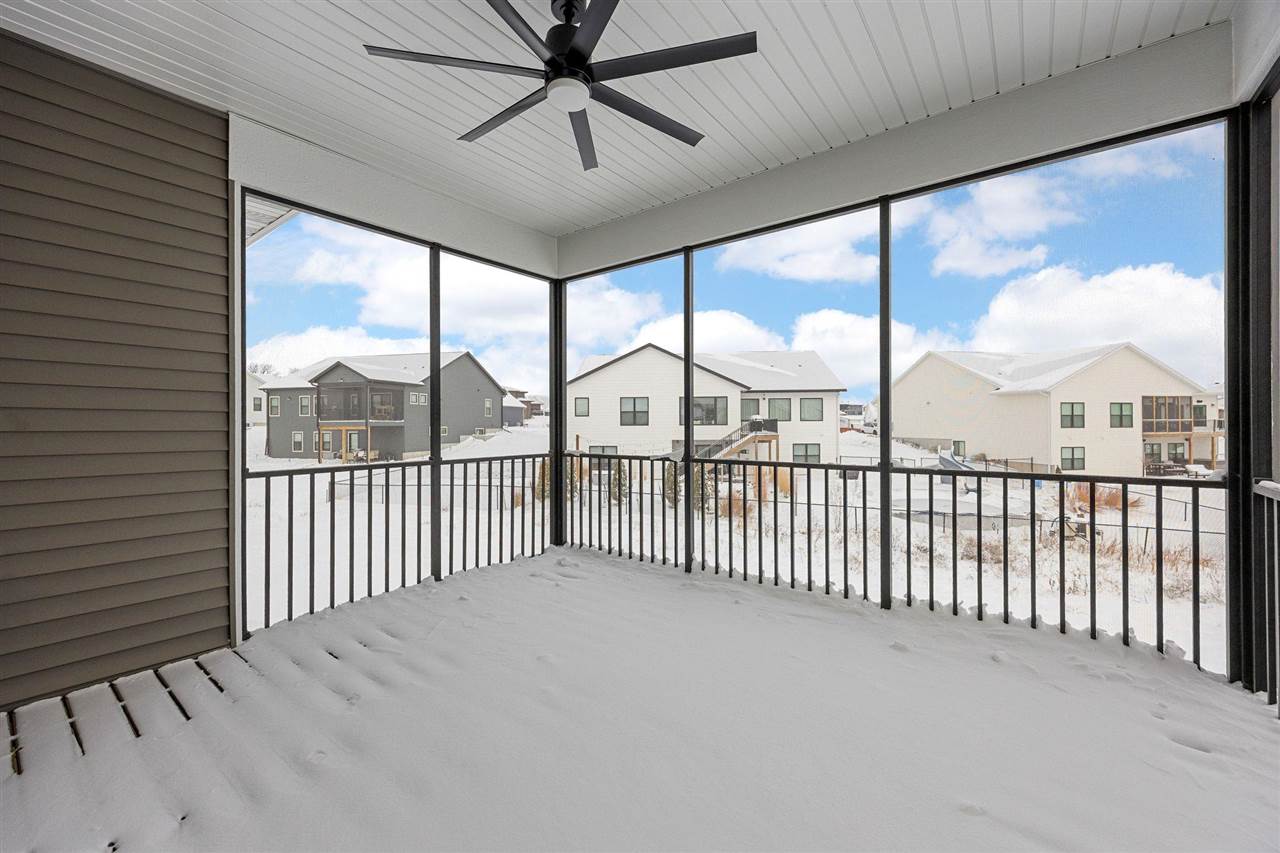 624 Rock Ridge Road Tiffin IA 52340