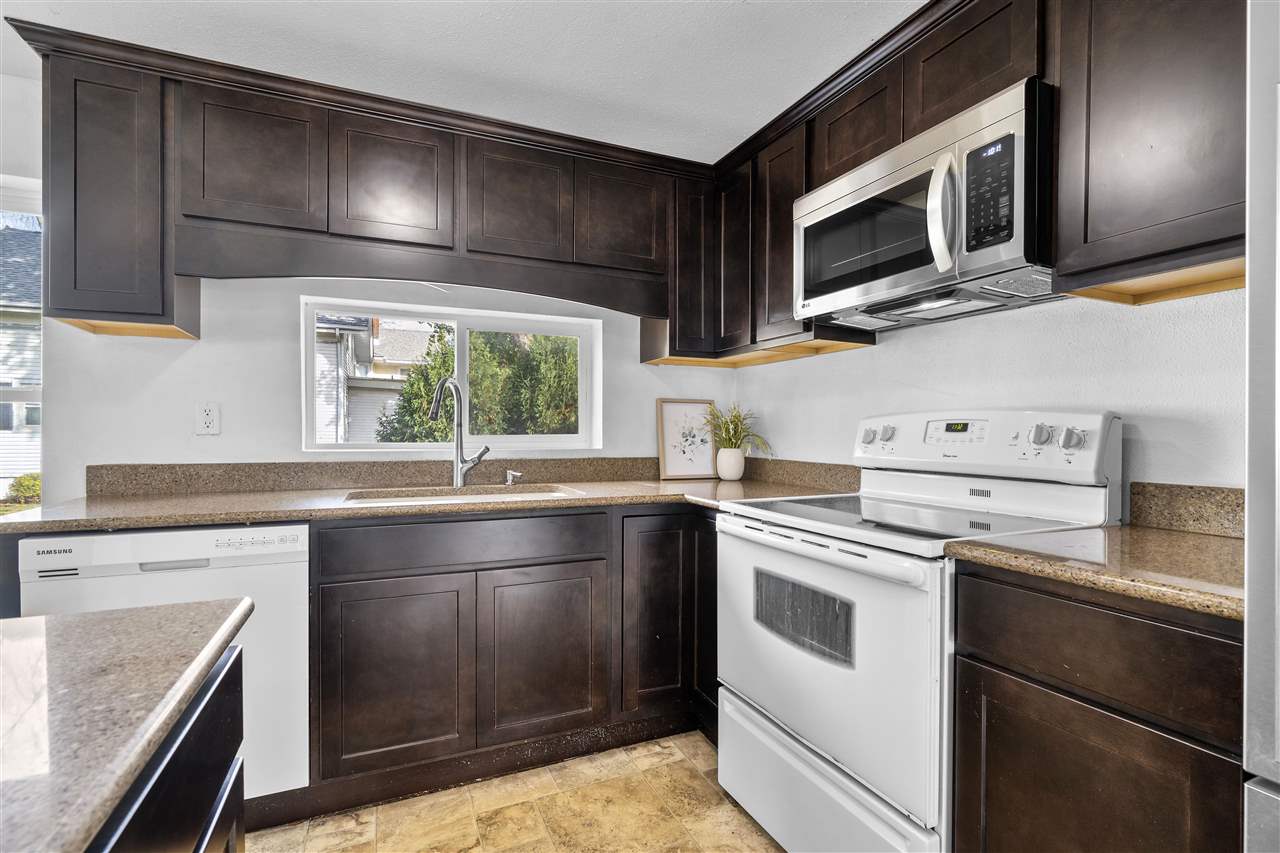 250 Vanderbilt Street Fairfax IA 52228