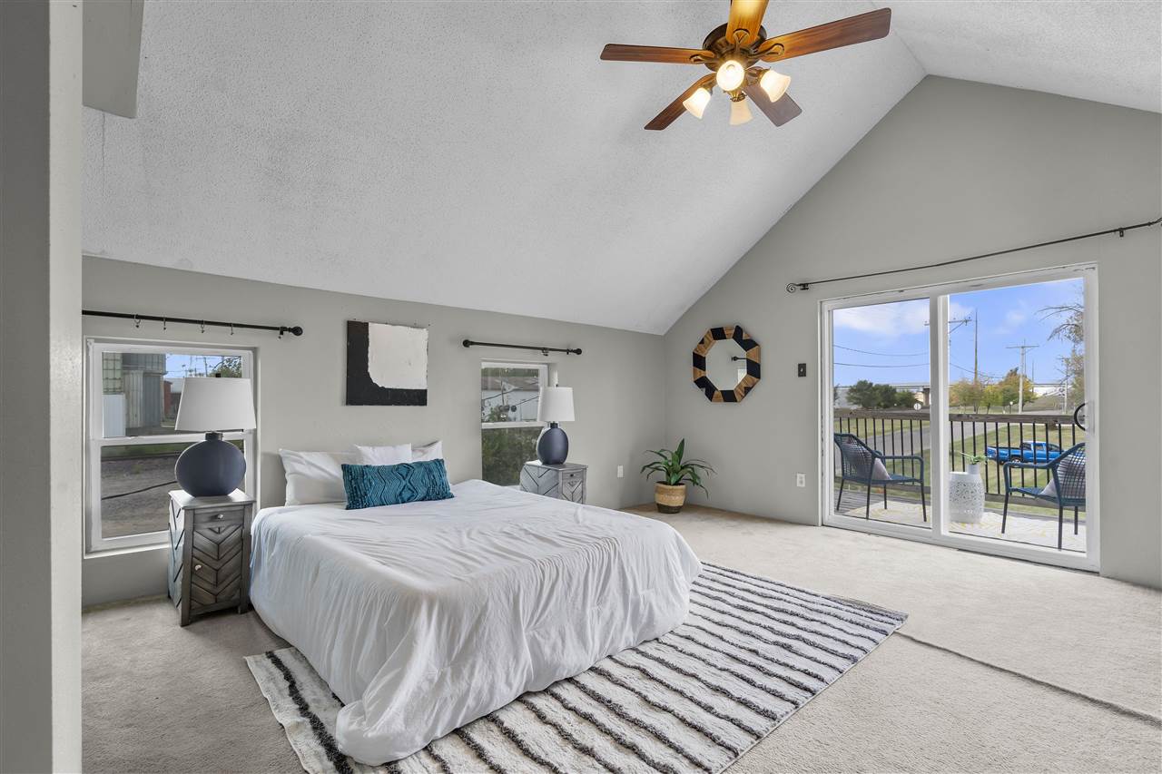 250 Vanderbilt Street Fairfax IA 52228