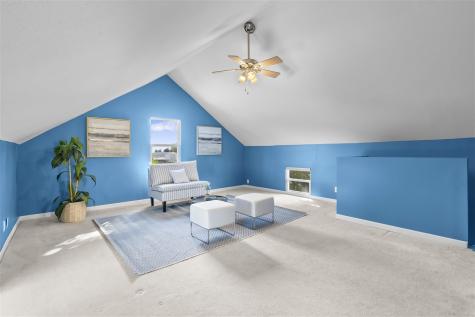 250 Vanderbilt Street Fairfax IA 52228