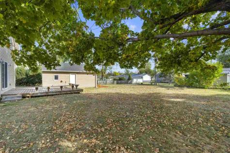 250 Vanderbilt Street Fairfax IA 52228