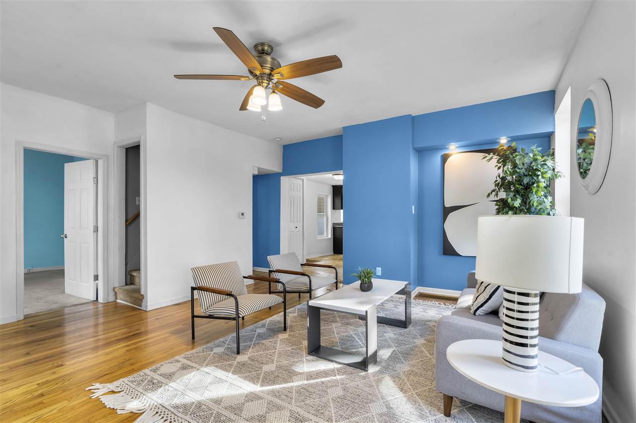 250 Vanderbilt Street Fairfax IA 52228