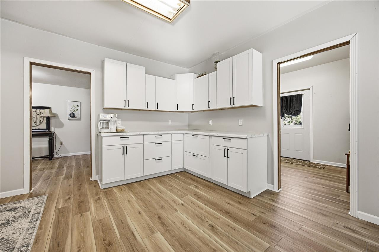 602 E Preston Street Stanwood IA 52337