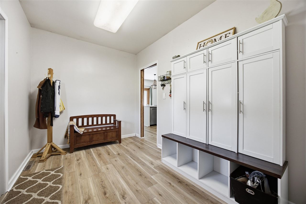 602 E Preston Street Stanwood IA 52337
