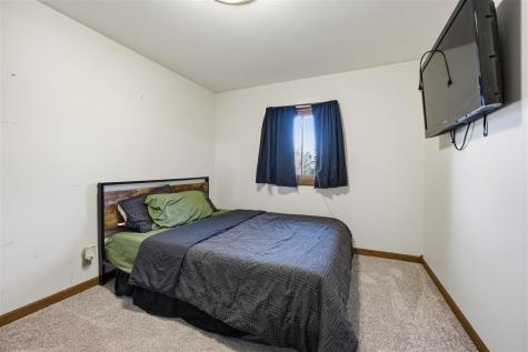 602 E Preston Street Stanwood IA 52337