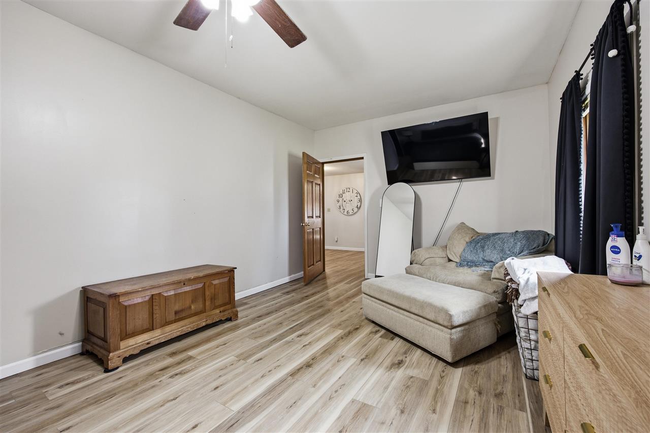 602 E Preston Street Stanwood IA 52337