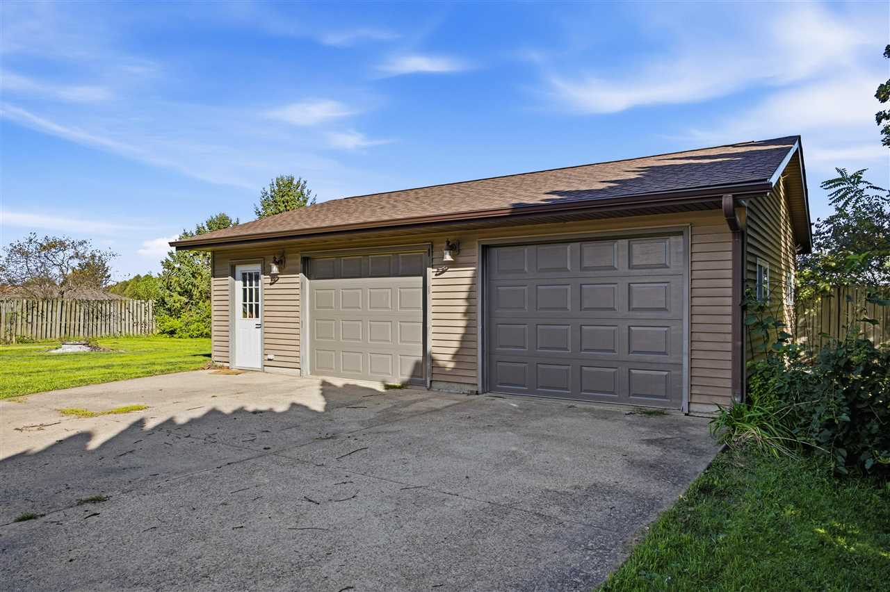 602 E Preston Street Stanwood IA 52337