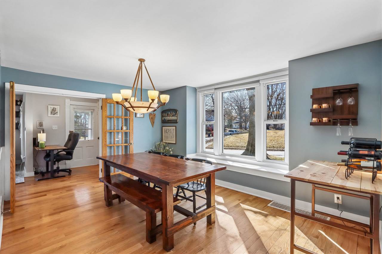 608 Chatham Street Williamsburg IA 52361
