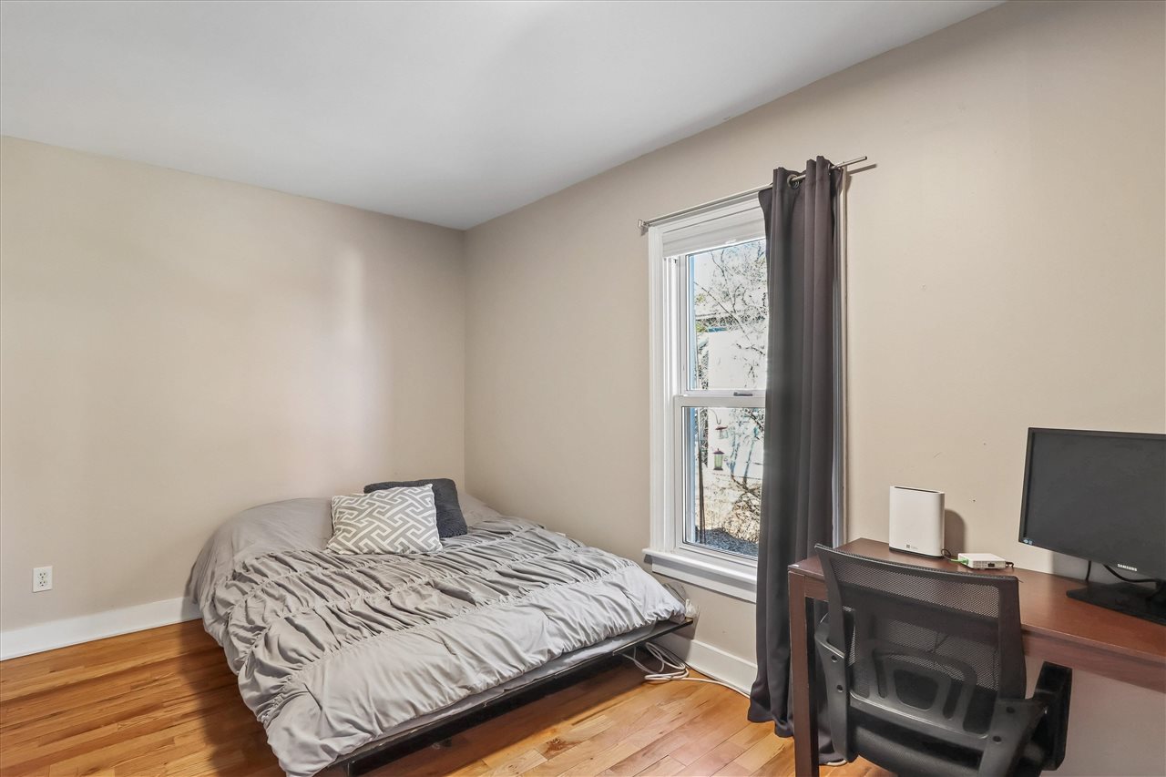 608 Chatham Street Williamsburg IA 52361
