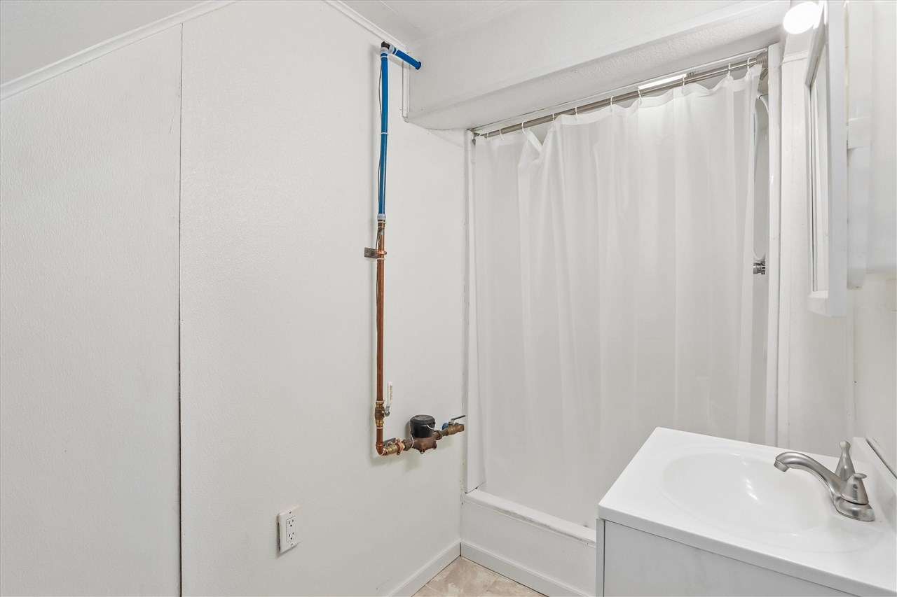 608 Chatham Street Williamsburg IA 52361