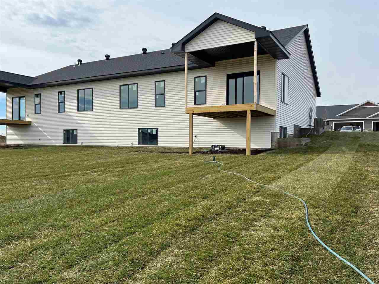 100 Kinsey Street North Liberty IA 52317