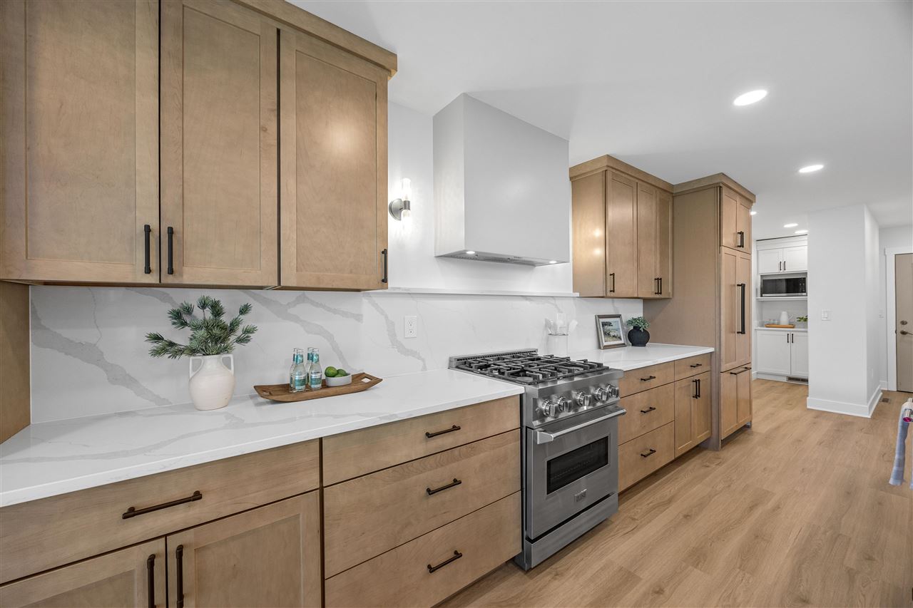 280 N Juniper Street North Liberty IA 52317