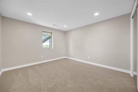 280 N Juniper Street North Liberty IA 52317