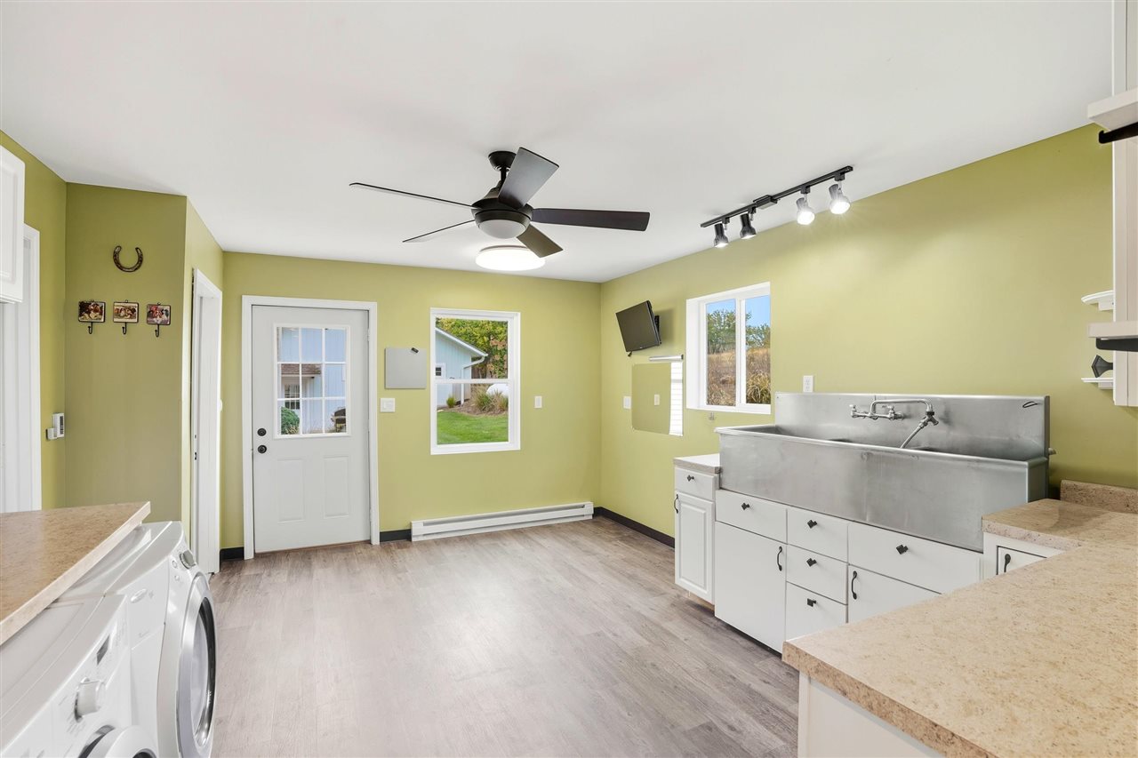 2986 333rd Street Wellman IA 52356